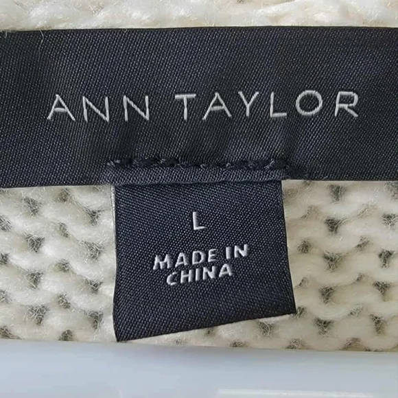 Ann Taylor Elegant Cream Women's Open Long Cardigan - Picture 4 of 10